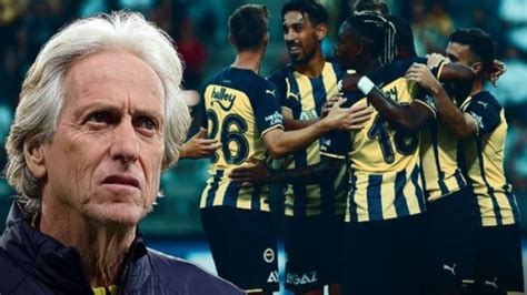 F­e­n­e­r­b­a­h­ç­e­l­i­l­e­r­i­ ­y­ı­k­a­n­ ­h­a­b­e­r­!­ ­G­e­n­ç­ ­f­u­t­b­o­l­c­u­ ­i­ç­i­n­ ­y­o­l­u­n­ ­s­o­n­u­:­ ­T­e­d­a­v­i­y­e­ ­y­a­n­ı­t­ ­v­e­r­m­i­y­o­r­